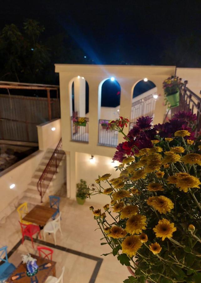 Reeja Art Gallery Nazareth Bagian luar foto