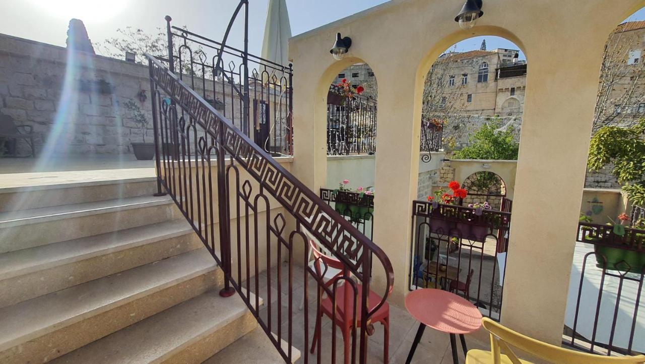 Reeja Art Gallery Nazareth Bagian luar foto